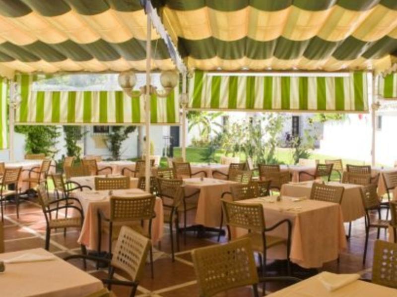 Hotel Globales Pueblo Andaluz San Pedro de Alcántara Exterior foto